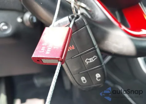 2019 Dodge Challenger Sxt z USA, uszkodzony, nr VIN 2C3CDZAG9KH503434